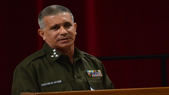 Ley de Migración refuerza vínculos con cubanos en el exterior