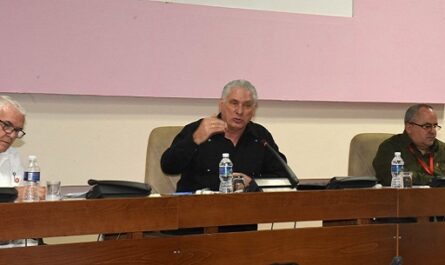Díaz-Canel insta a incrementar acciones contra problemas en Cuba