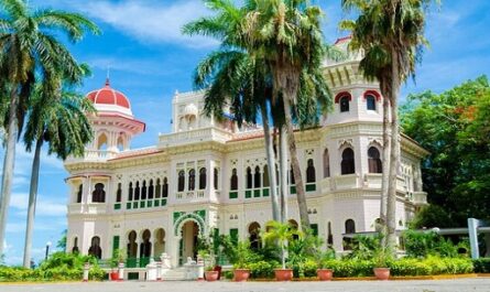 El-Palacio-de-Valle-una-herencia-asturiana-para-Cienfuegos