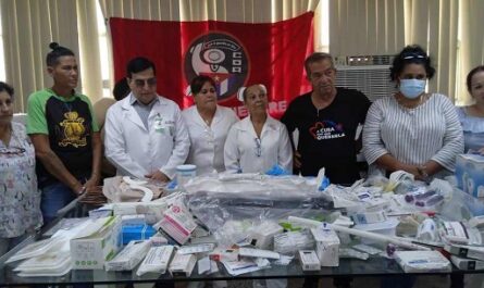 Entregan-donativos-a-instituciones-medicas-de-Cienfuegos