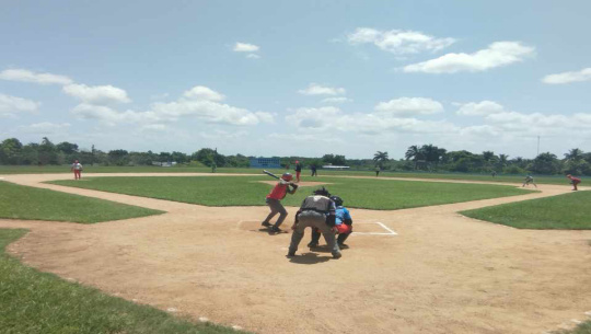 Béisbol azucarero: 5 de Septiembre vence a Ciudad Caracas en la final y obliga a un quinto y decisivo partido