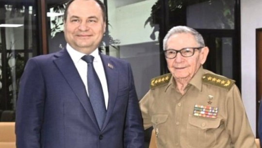 Sostiene Raúl encuentro con Primer Ministro de Belarús