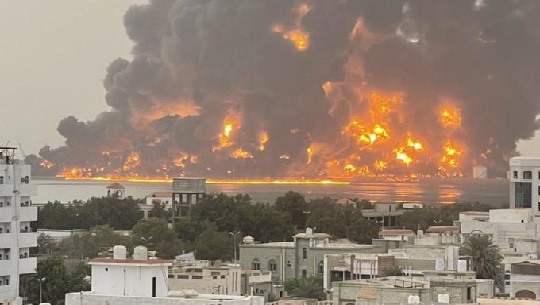 Israel-ataco-depositos-de-combustible-en-un-puerto-al-oeste-de-Yemen