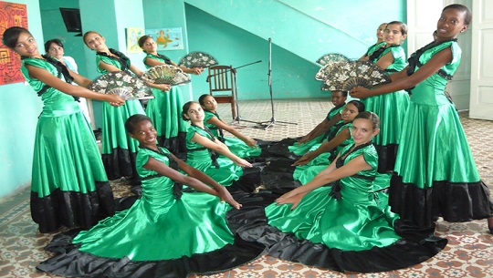 Conjunto-de-Danzas-Lembranza