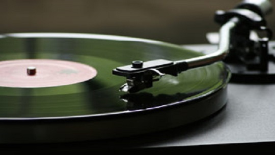 Dia-Internacional-del-Disco-de-Vinilo