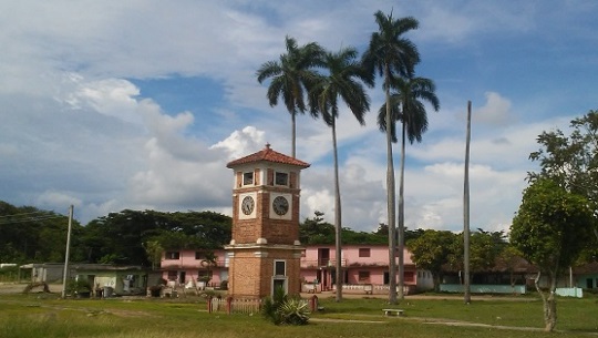 🎧 Festival de la Radio en Cienfuegos: Espartaco y su vigía del tiempo