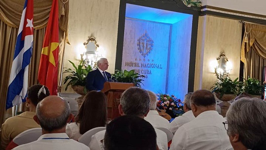 Ratifican Cuba y Vietnam lazos fraternos de solidaridad
