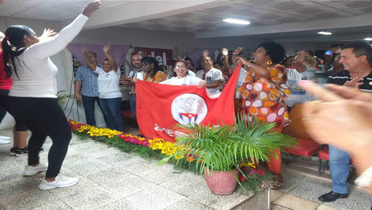 Celebran cienfuegueros aniversario 64 de su organización 