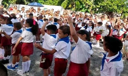 Ingresan a la OPJM más de cuatro mil pioneros en Cienfuegos