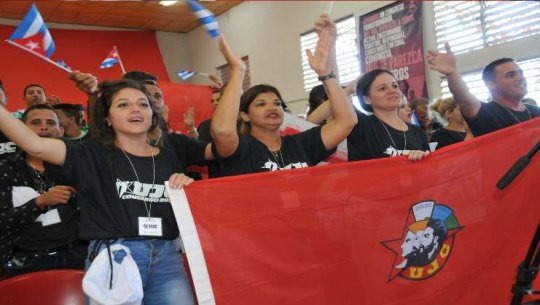 Capacitan en Cienfuegos a dirigentes de la Unión de Jóvenes Comunistas