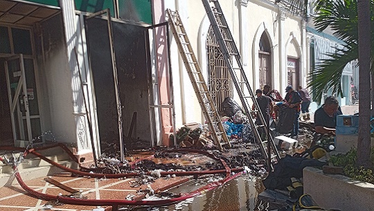 Incendio en tienda La Francia Moderna, de Cienfuegos, no hubo lesionados
