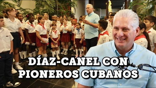 Presidente Díaz-Canel recibe a pioneros cubanos en el Palacio de la Revolución (+Video)