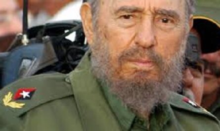 Fidel-en-el-eterno-recuerdo-de-su-pueblo