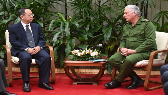 Presidente Xi Jinping instruye un nuevo apoyo a Cuba a raíz de los huracanes y los terremotos