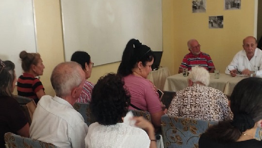 Recuerda-jornada-de-locucion-a-destacado-radialista-Humberto-Albanés