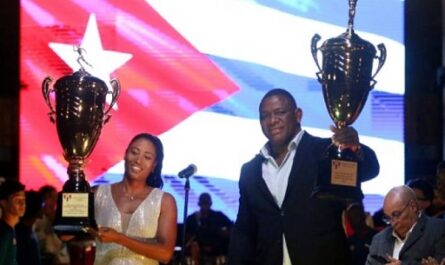 Merecidos-honores-a-los-grandes-del-deporte