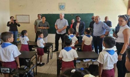 Visita Díaz-Canel municipio santiaguero de Guamá