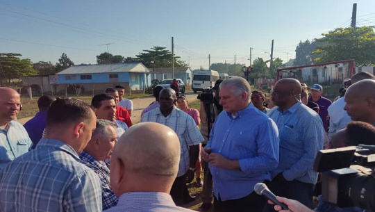 Inicia presidente cubano recorrido por Villa Clara