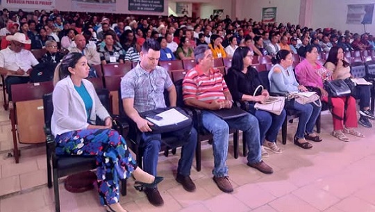 Sesiona en Cienfuegos asamblea provincial XIII Congreso de la Anap