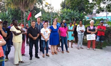 Inician en Cienfuegos barrios debates sobre deber patrio y antiimperialista