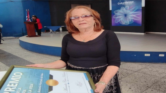 Reconocen a periodistas cienfuegueros en Día de la Prensa cubana