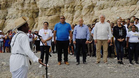 Presidente de Cuba encabeza conmemoración de efemérides patria