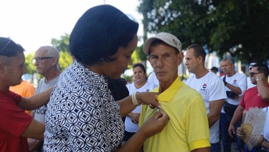 Reconocen labor de trabajadores del sector marítimo portuario en Cienfuegos