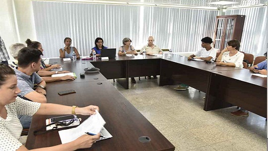 Cuba dispone normativas para la estadística oficial