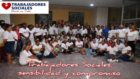 Celebran en Cienfuegos aniversario 25 del programa de los trabajadores sociales