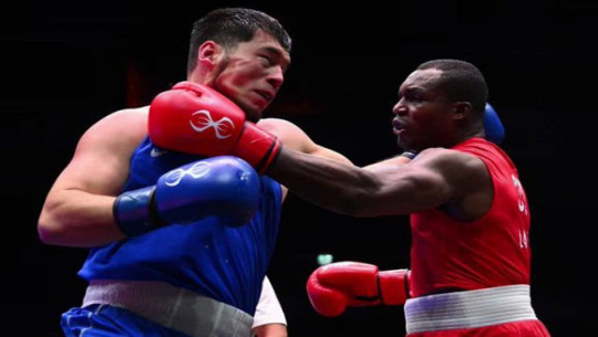 Julio César La Cruz obtuvo bronce en el Campeonato Mundial de Boxeo de Liverpool