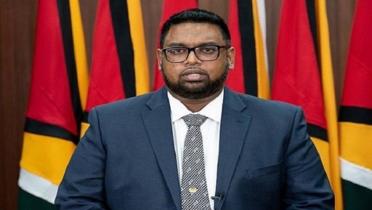 Presidente de Cuba felicita a su par de Guyana por reeleción