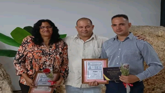 🎧 Reconocen resultados de telecomunicadores cienfuegueros en el quehacer innovador