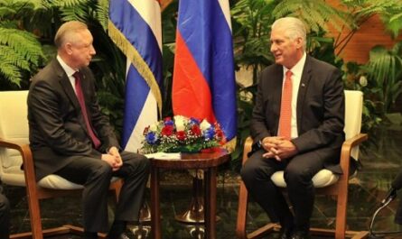Recibe Díaz-Canel a gobernador de San Petersburgo