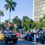 Pueblo cubano despide a combatientes caídos en agresión de EEUU