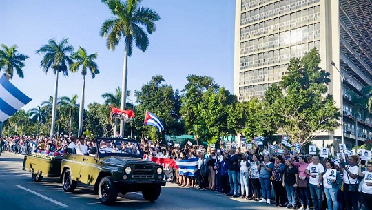 Pueblo cubano despide a combatientes caídos en agresión de EEUU
