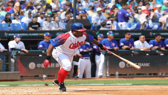Cuba con un equipo competitivo al VI Clásico Mundial