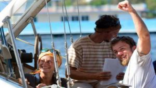 Llegan a La Habana los dos veleros del convoy Nuestra América