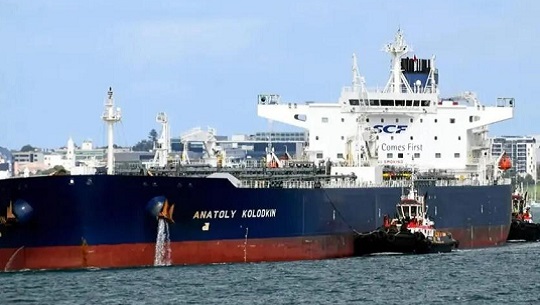 El petrolero ruso con ayuda humanitaria llega a Cuba
