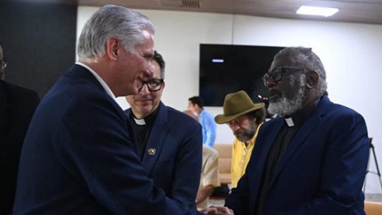 Díaz-Canel a representantes de organizaciones ecuménicas internacionales: “Cuenten esta realidad”