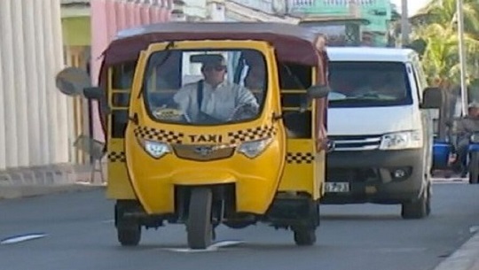 🎧 Con palabra propia: Triciclos con precios descontrolados en el transporte de pasajeros en Cienfuegos