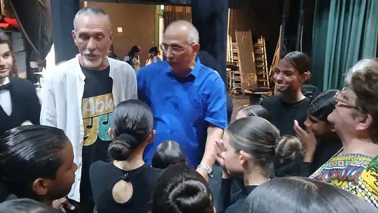 Dialogaron integrantes de Abrakadabra con Antonio Guerrero