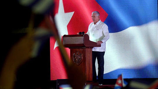 Presidente de Cuba insta a enfrentar con esperanza desafíos actuales