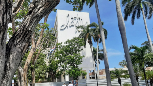 Prosiguen labores constructivas en Hotel Jagua de Cienfuegos 