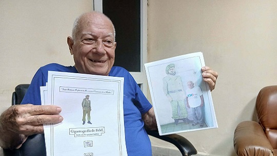 Exhiben en Santa Clara obra visual de Fidel creada por filatelista cienfueguero con sellos postales