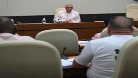 Chequea presidente cubano el aseguramiento de las fuentes de abasto de agua en La Habana
