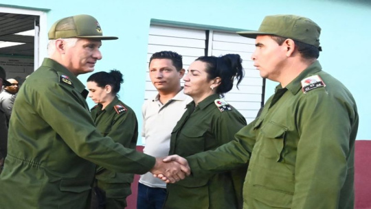 Díaz-Canel en Alamar Este: la primera prioridad sigue siendo la defensa